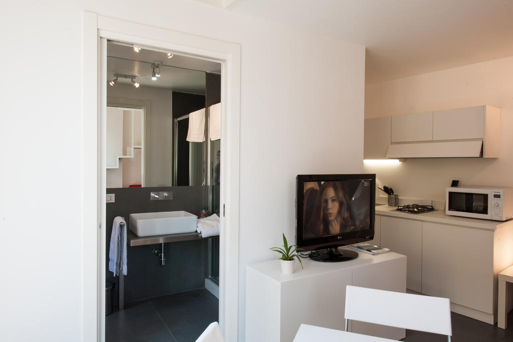 Nardones 48 Apartment Наполи Екстериор снимка