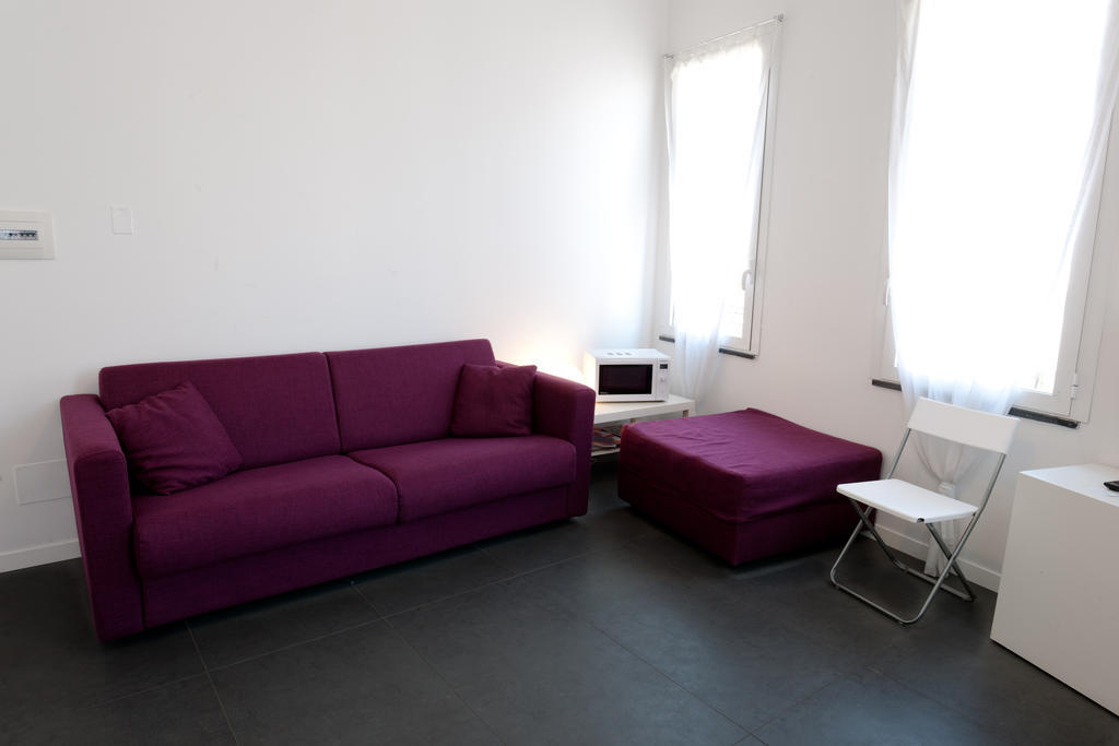 Nardones 48 Apartment Наполи Екстериор снимка