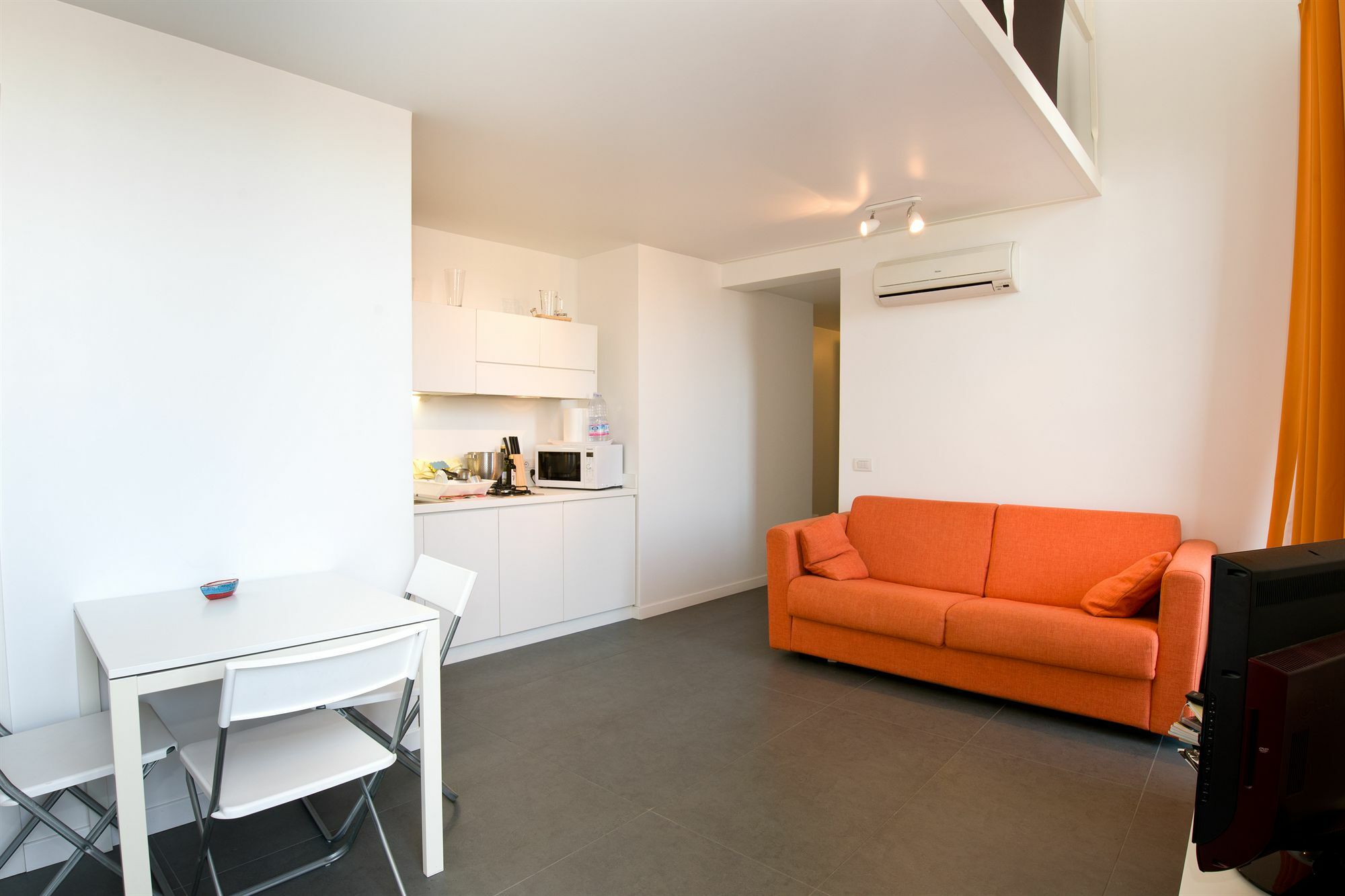 Nardones 48 Apartment Наполи Екстериор снимка